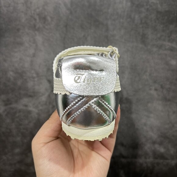 Onitsuka Tiger Mexico 66 Silver Mary Jane Sneakers - Picture 4 of 9